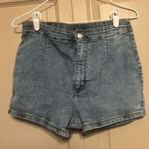 Wild Fable Blue High-Waisted Jean Shorts Vintage-Inspired